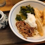 ウエストうどん - 料理写真: