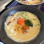 浮世離れのMEN DOROBO - 