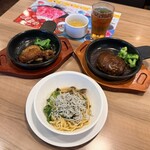 ガスト - 料理写真:「3品セレクト」990円税込み♫