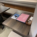 512 CAFE & GRILL - 
