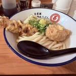自家製さぬきうどんと肉 新橋甚三 - ちく天玉うどん冷690円