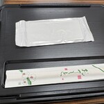 松風 - 福岡商工会議所ビルの地下にる和食中心の定食が楽しめるお店です。  この日は商工会議所ビルで会議があったので昼食は此方のお店でお弁当を配達して貰いました。