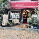 ロッセ - 可愛い赤い屋根が目印