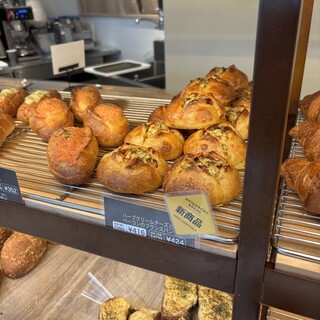 NEIGHBORS BREAD by STANDARD BAKERS_1