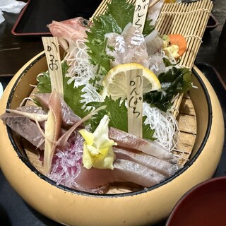海鮮どんぶり亭_1