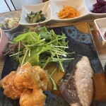 Meine Mami - 純輝鶏のご褒美トリマヨ＆極み塩で食べる天然ブリ