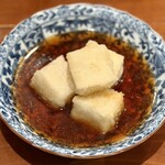 マジュン・リッカ - じーまーみ豆腐の揚げ出し(880円)