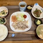しもぢ食堂 - 豚の塩ダレ炒め