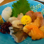延喜寿し - 刺身盛り合わせ
