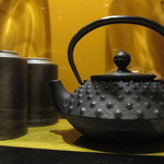 大阪マリオット都ホテル - 急須は南部鉄