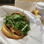 フレッシュネスバーガー - 料理写真:おいしいけどやっぱちょい高いよねー