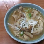 中央亭 - モツ煮