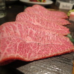 YAKINIKU MARUUSHI - 本みすじ