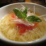 YAKINIKU MARUUSHI - マルシミートのトマト冷麺