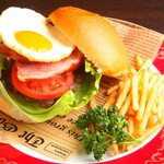 城川ベーコンレタストマトバーガー