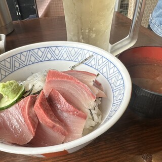 まぐろやさん 柳橋_0