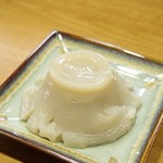 らぁめん醤和 - 冷えた状態の白湯スープ