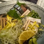 とろさば料理専門店　SABAR 東京恵比寿店 - 刺身三種  とろさば とろ〆さば とろさば燻製