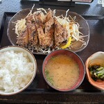 村民食堂 - 味噌山賊焼定食