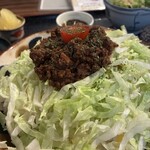 沖縄料理 新垣家 - 