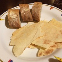 ロッシ - 自家製天然酵母のパンとカラザウ