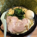 横浜家系ラーメン 中野家 - 