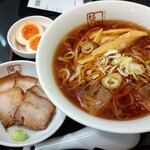 喜多方ラーメン 坂内 - 料理写真:和風冷やし+煮卵