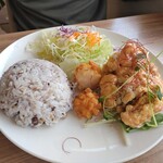 レディーバグカフェ - 
