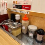 博多ラーメン専門店 幸ちゃんラーメン - 卓上調味料