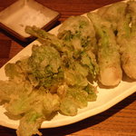 居酒屋 福松 - 山菜天ぷら