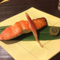 京料理 貴与次郎 - 紅鮭の西京焼