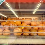 アオキスーパー - 料理写真:絞られるのを待つオレンジたち。