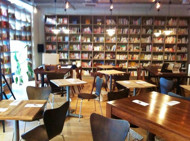 内装的照片 Brisa Libreria 食べログ 简体中文