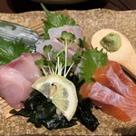 完全個室 海鮮と産地鶏の炭火焼 うお鶏 - 