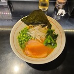 SHOWTIME Ramen - 豚骨醤油 並盛