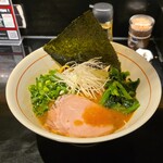 SHOWTIME Ramen - 豚骨醤油 並盛
