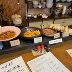 とんとん食堂 - 本日の小鉢用の料理