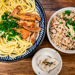 沖縄 八重山そばの店 やえすば - 料理写真: