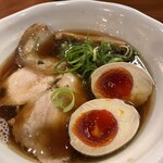 醤油と貝と麺 そして人と夢 - 