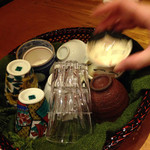 酒肴屋 いっこう - いろんなおちょこから選びます。