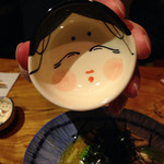 こちらのおちょこはおかめ