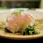 道人 - 白甘鯛の棒寿司、花山椒