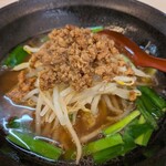 明明 麺飯食堂 - 辛くない台湾ラーメン