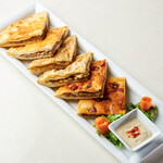 R1 TOKYO Bar&Restaurant - 