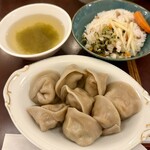 按田餃子 代々木上原パワー店