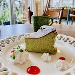 Picnic Café 623 - 料理写真:抹茶のバスクチーズ