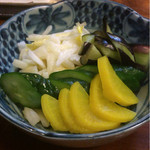 大村庵 - お新香盛り合わせ