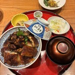 炭焼うな富士 - 
