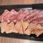 焼肉ホルモン 新井屋 にかい - 
