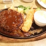 ステーキのどん - ハンバーグとエビフライのセット